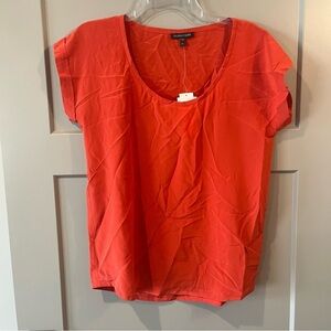 NWT Eileen Fisher XS Fire Red Short Sleeve Silk Box Blouse Scoop Neck Roll Cuff